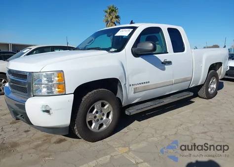 2008 Chevrolet Silverado 1500 Lt1 z USA, uszkodzony, nr VIN 1GCEC19018Z295980